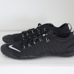 Nike 641530-001 Free 1.0 Cross Bionic Training Sneaker Shoes Black Womens 7